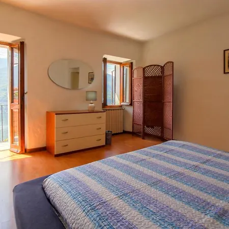 Casa Lucrezia * Carate Urio